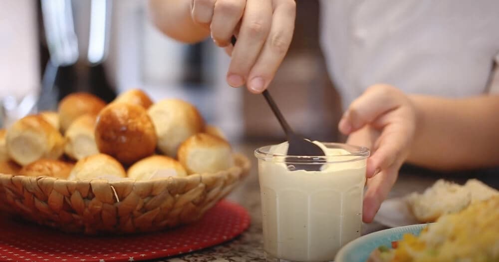Pancitos chips y mayonesa casera
